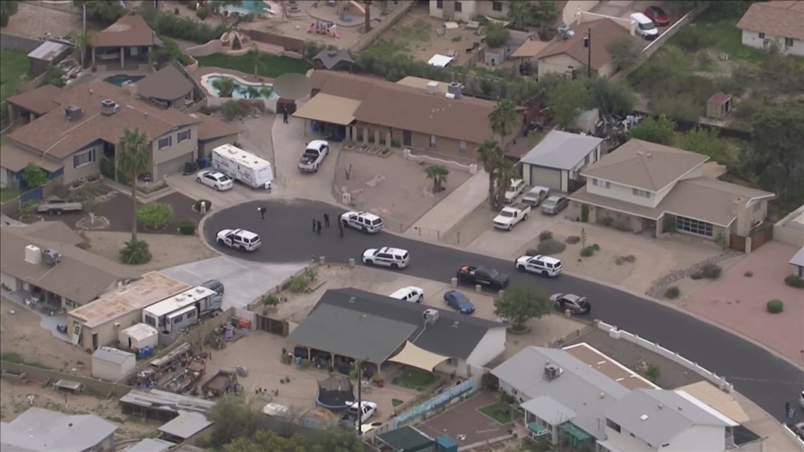 South Phoenix Neighbors Devastated By Shooting Deaths | 12news.com