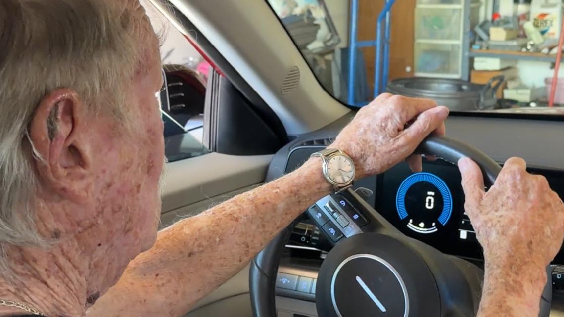 'Maybe we'd be homeless': Valley veteran drives ride-share at 80 to cover mounting medical bills for him and wife