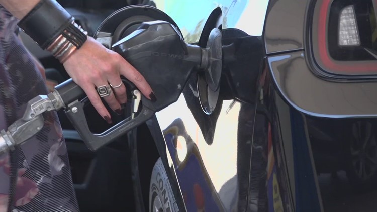Arizona gas prices surge above California, impacting tourism