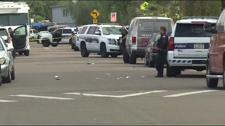 Shooting in Phoenix leaves 1 dead, 5 injured, suspects in custody