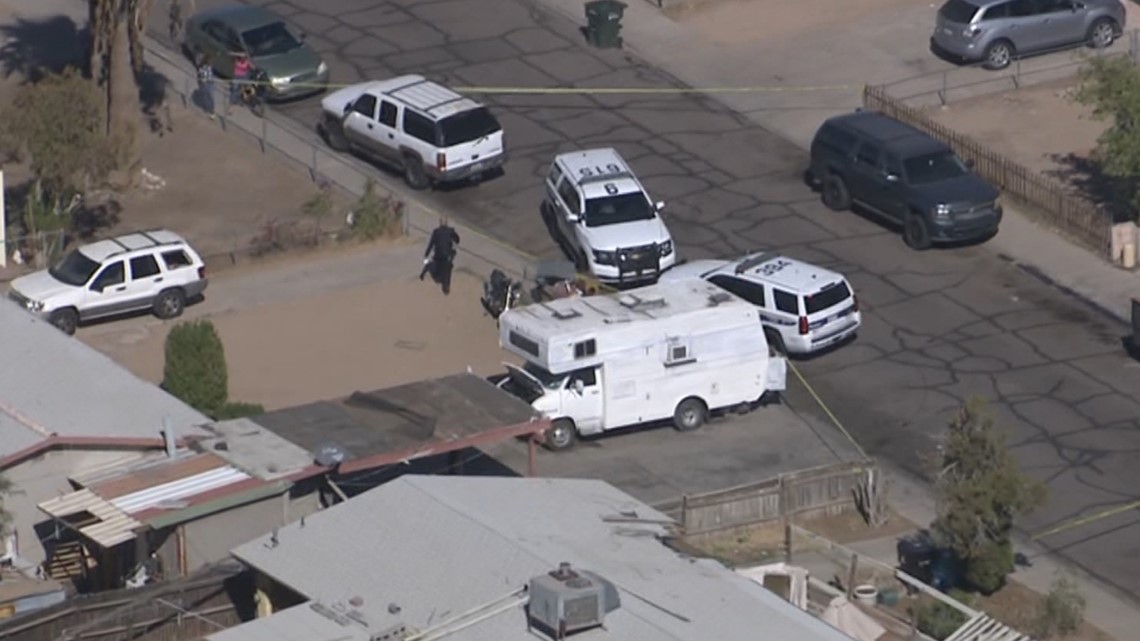 Phoenix police investigating shooting in West Valley | 12news.com
