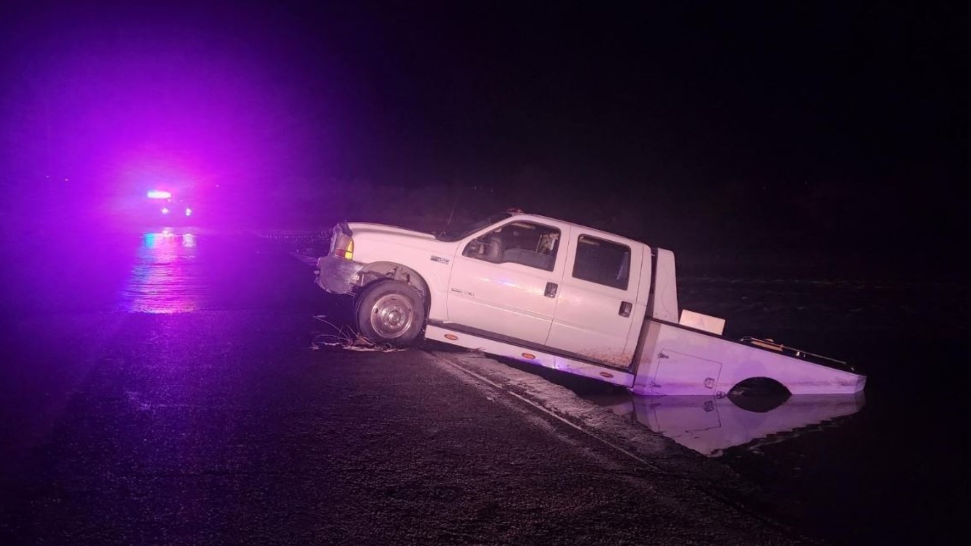 2 Men Rescued From Flash Flood Near Golden Valley 12news 2-men-rescued-from-flash-flood-near-golden-valley-12news