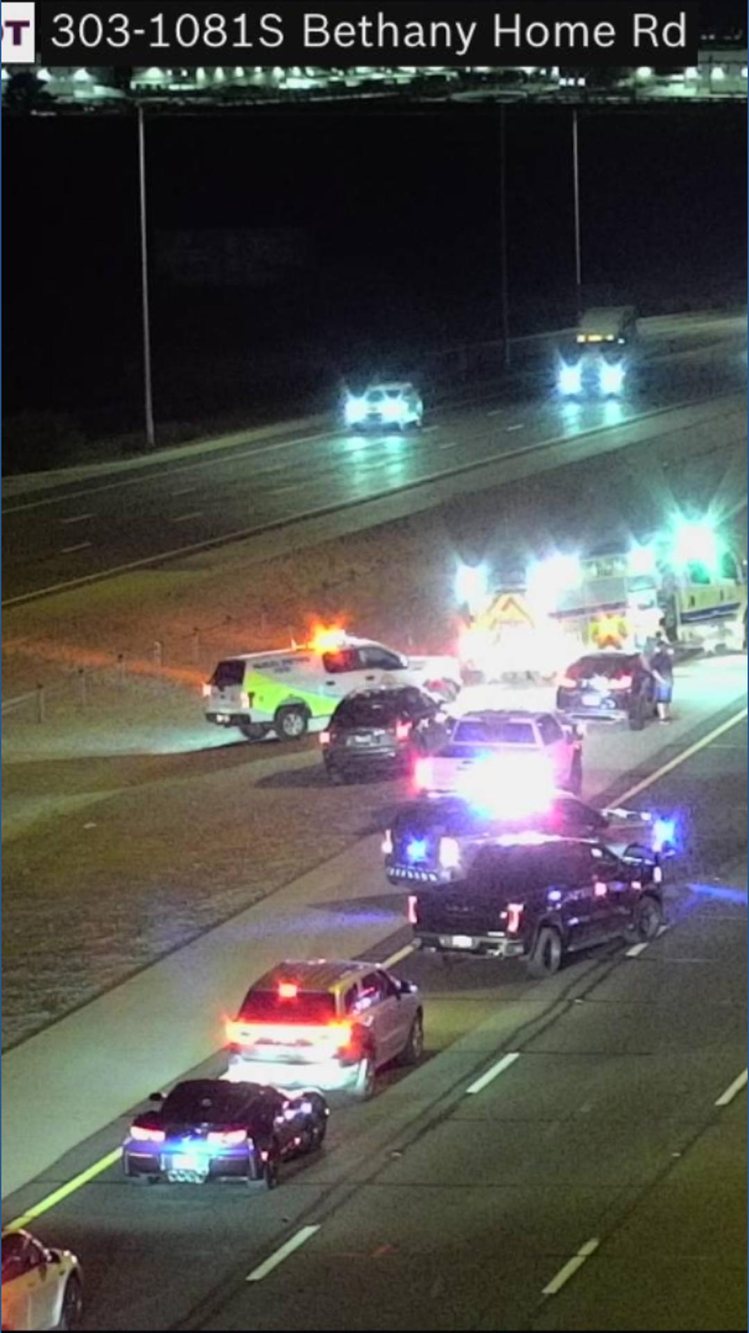 Crash closes Loop 303's southbound lanes near Bethany Home Road ...