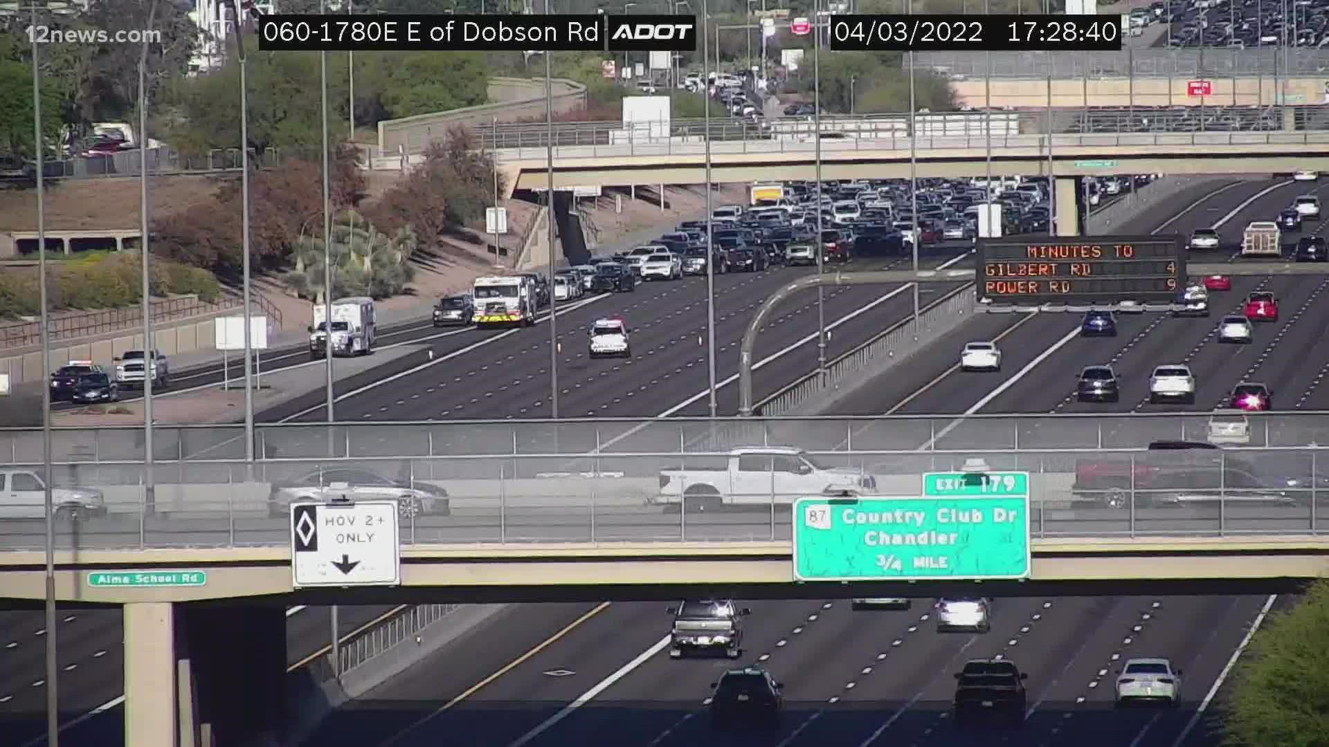 Deadly crash forces westbound US60 closure in Tempe