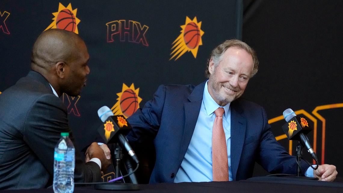 Insider reacts to Mike Budenholzer's 1st press conference | 12news.com