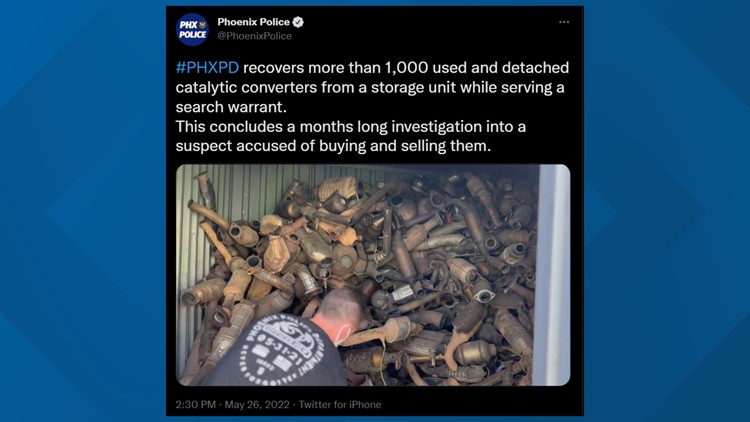 Policía encuentra 1,000 convertidores catalíticos en una unidad de almacén en Phoenix