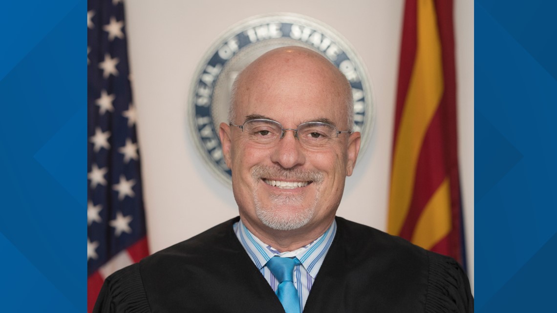 Hakim Tucson menghadapi tuduhan pelanggaran karena menghadapi penguntit