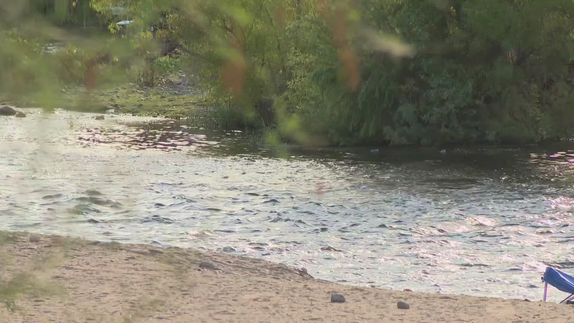 Divers were able to find the man's body in the Salt River after he was struggling to swim Sunday morning, the sheriff's office said.