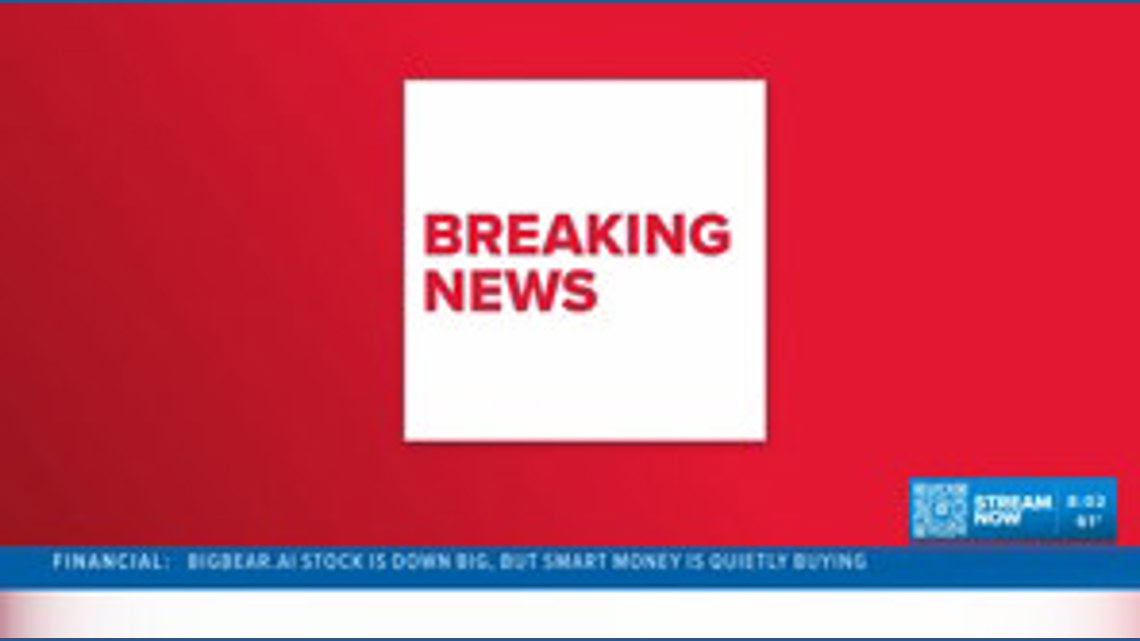 3 people hurt after plane crashes into north Phoenix home | 12news.com