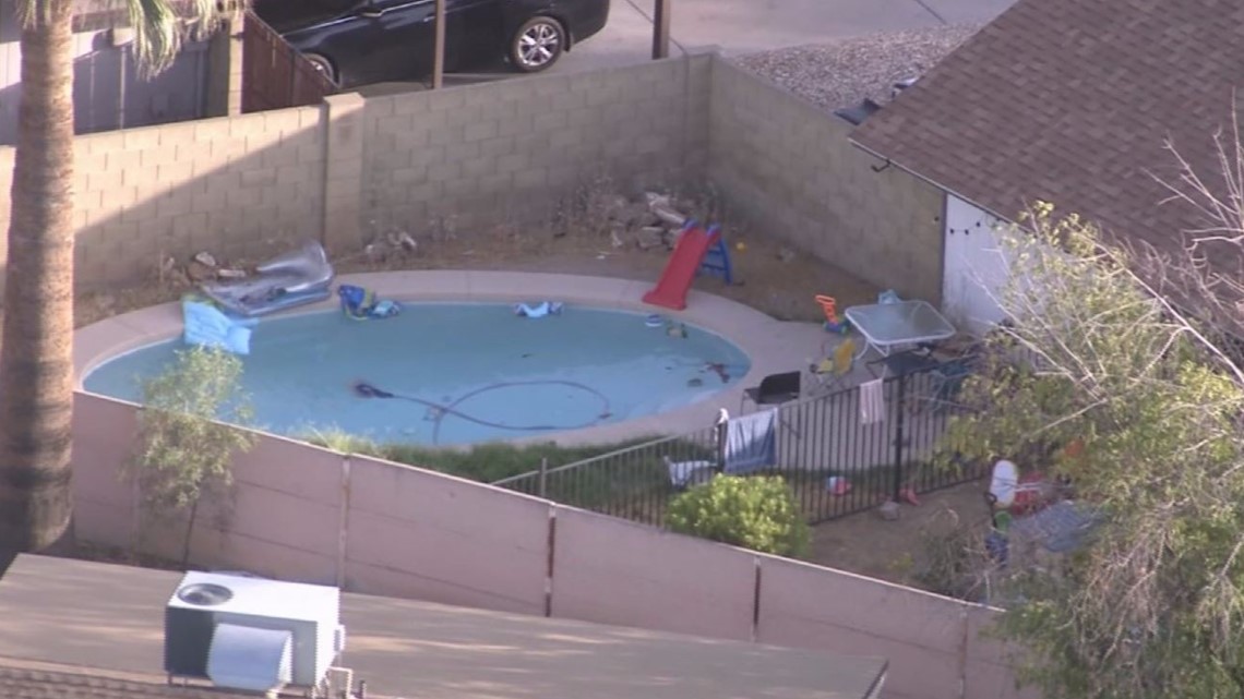 Boy in critical condition after pulled from pool in north Phoenix - Vimarsana News