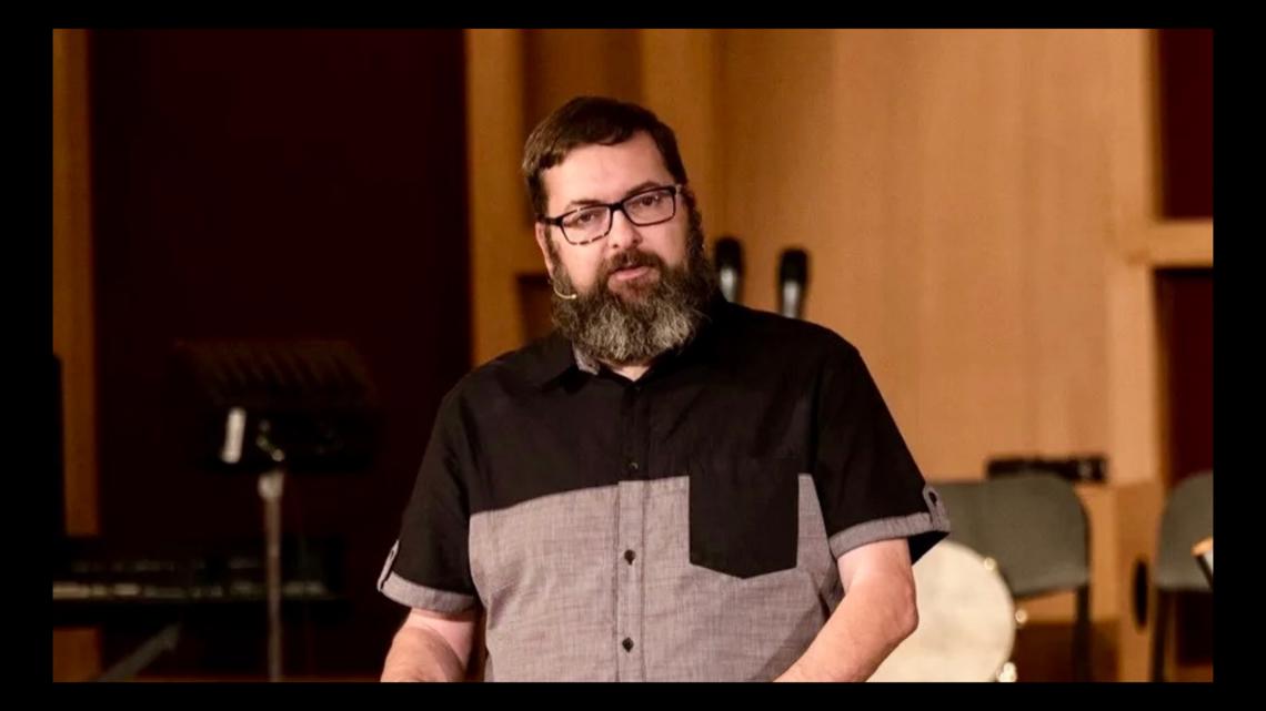 Phoenix pastor killed while attempting to cross street