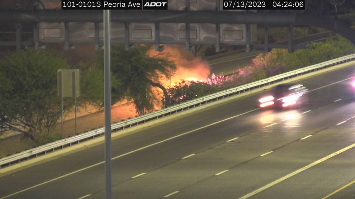 Fiery crash on Loop 101 in Peoria | 12news.com