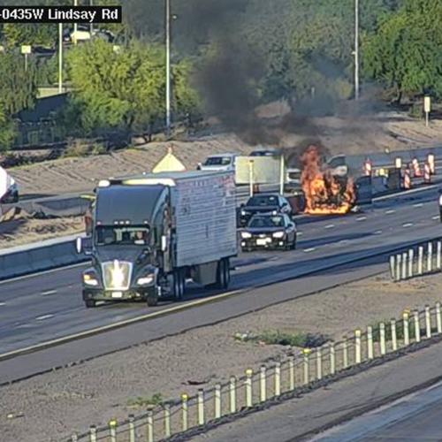 Car catches on fire after 2-vehicle crash along Loop 202 in Gilbert ...
