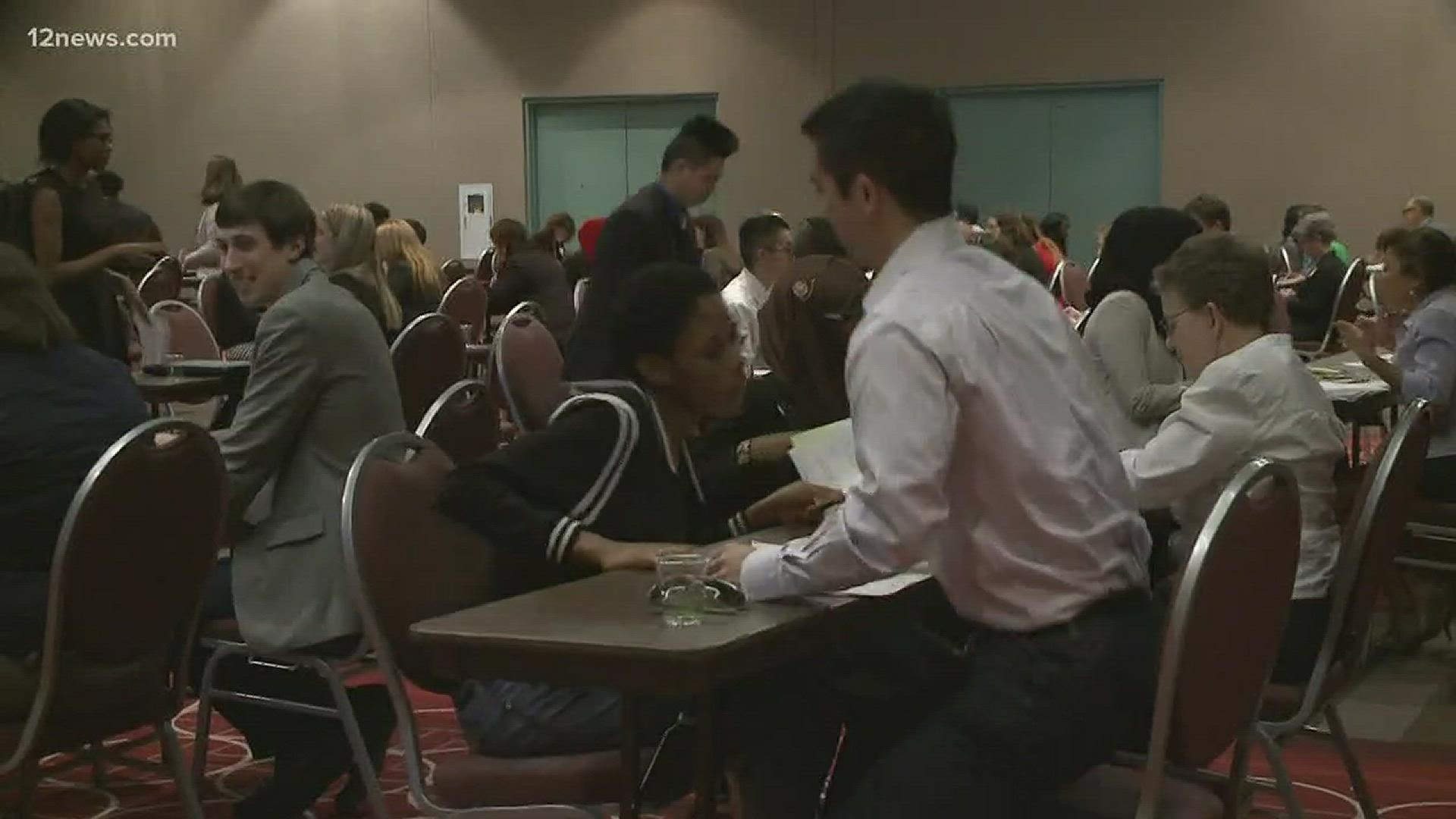 Peoria teen fair for first-time job seekers