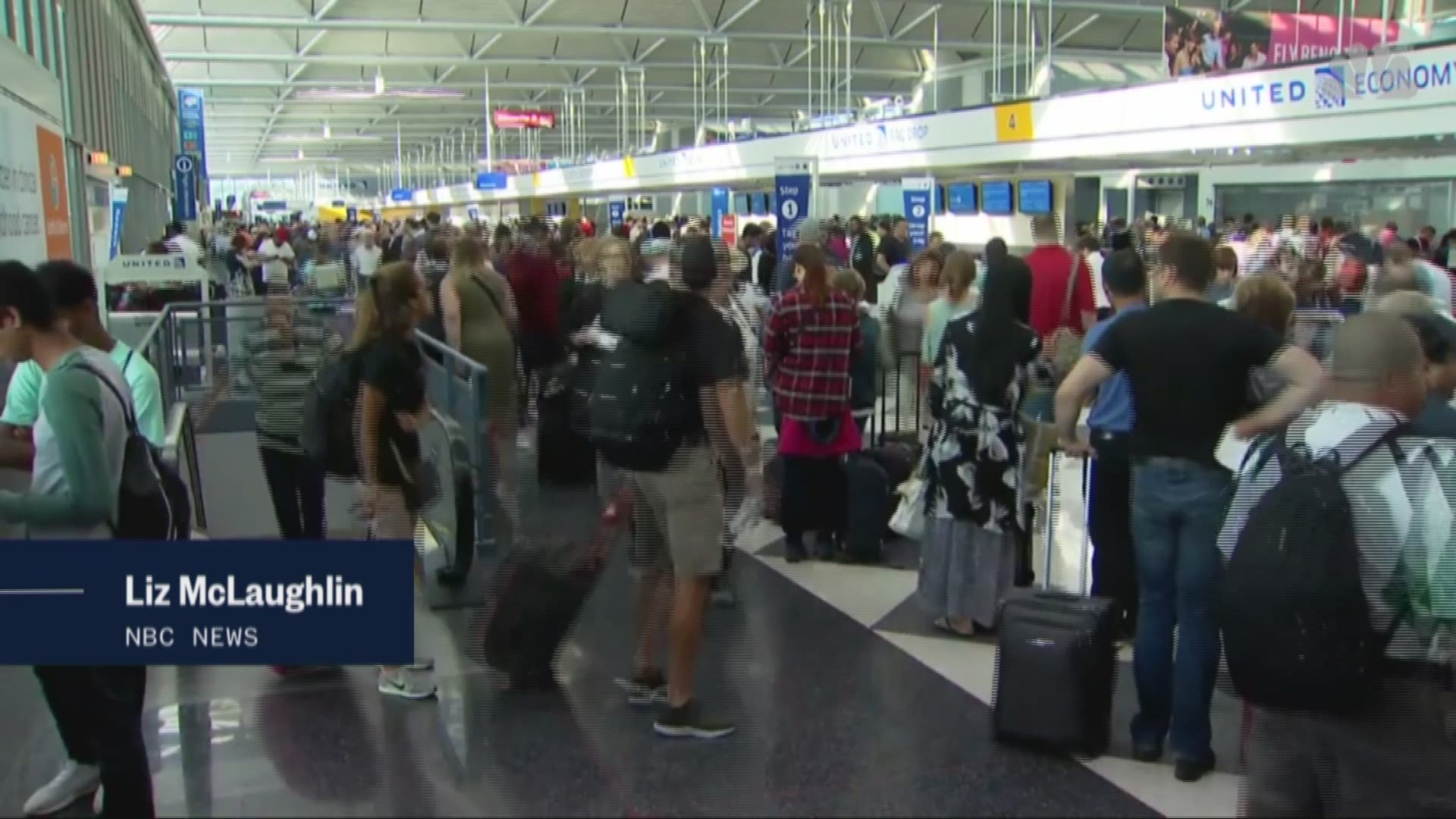 More people are putting off holiday travel planning this year, according to AirfareWatchdog. NBC's Liz McLaughlin reports on how to get the cheapest flight over the holiday season.