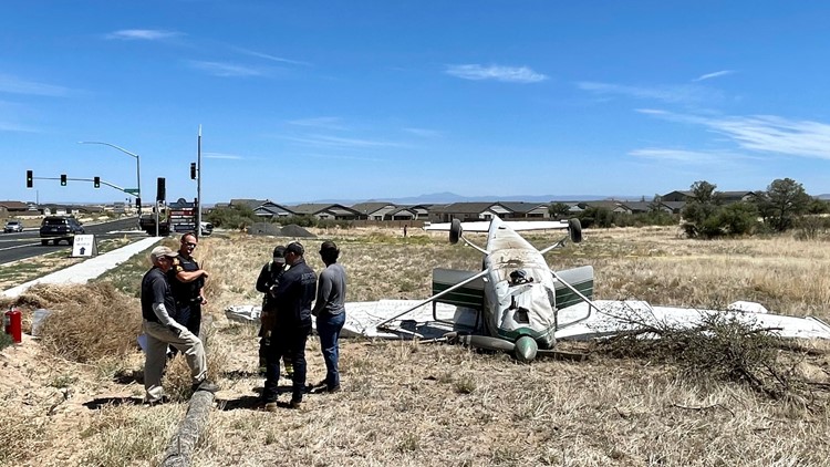 Pilot okay after crash landing small plane in Prescott