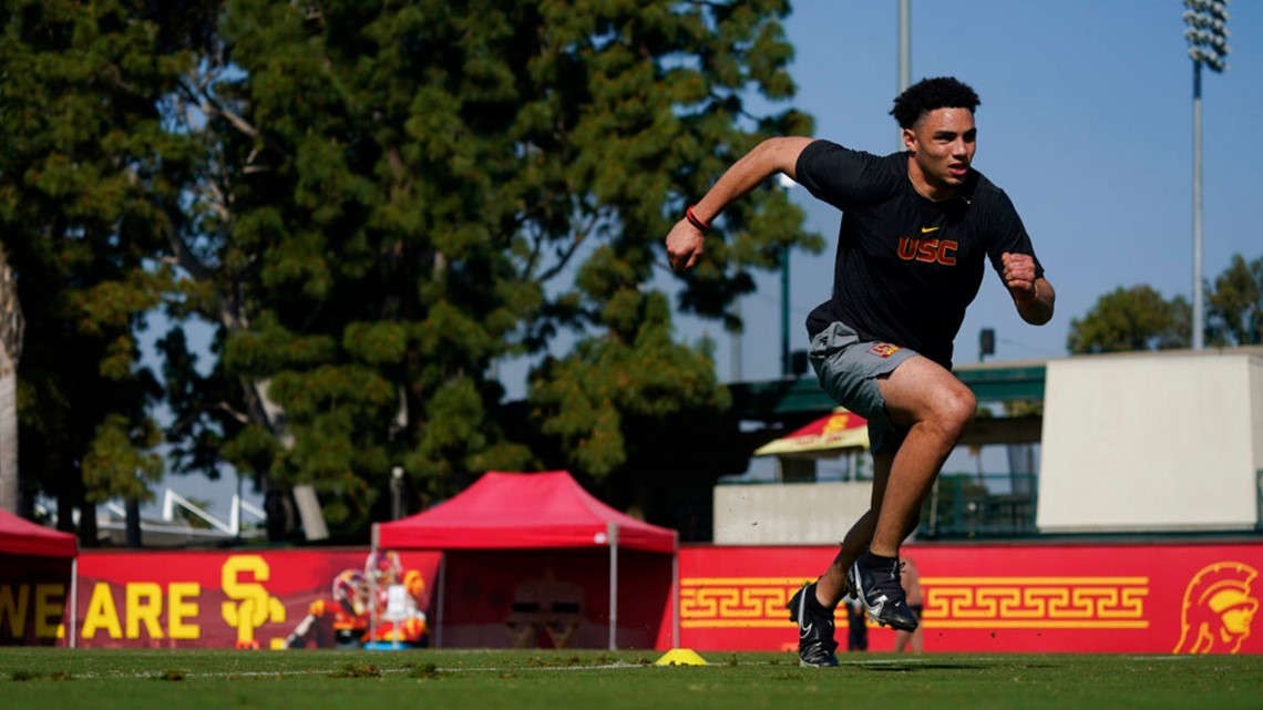 Cards select USC WR in first round of Cam Cox's NFL mock draft