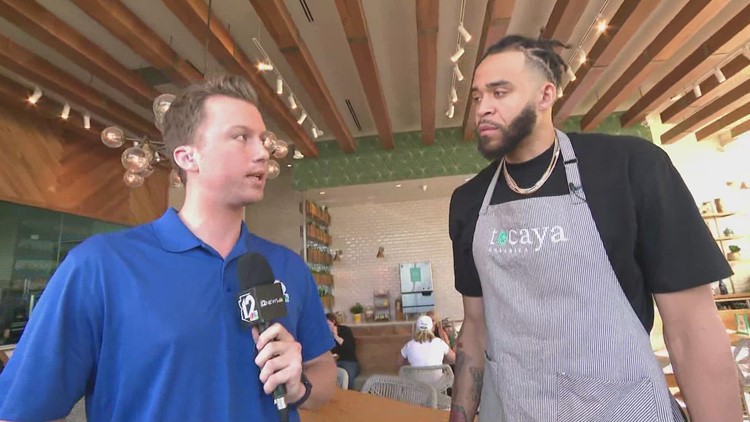 Suns' JaVale McGee hosts charity happy hour his JUGLIFE Foundation