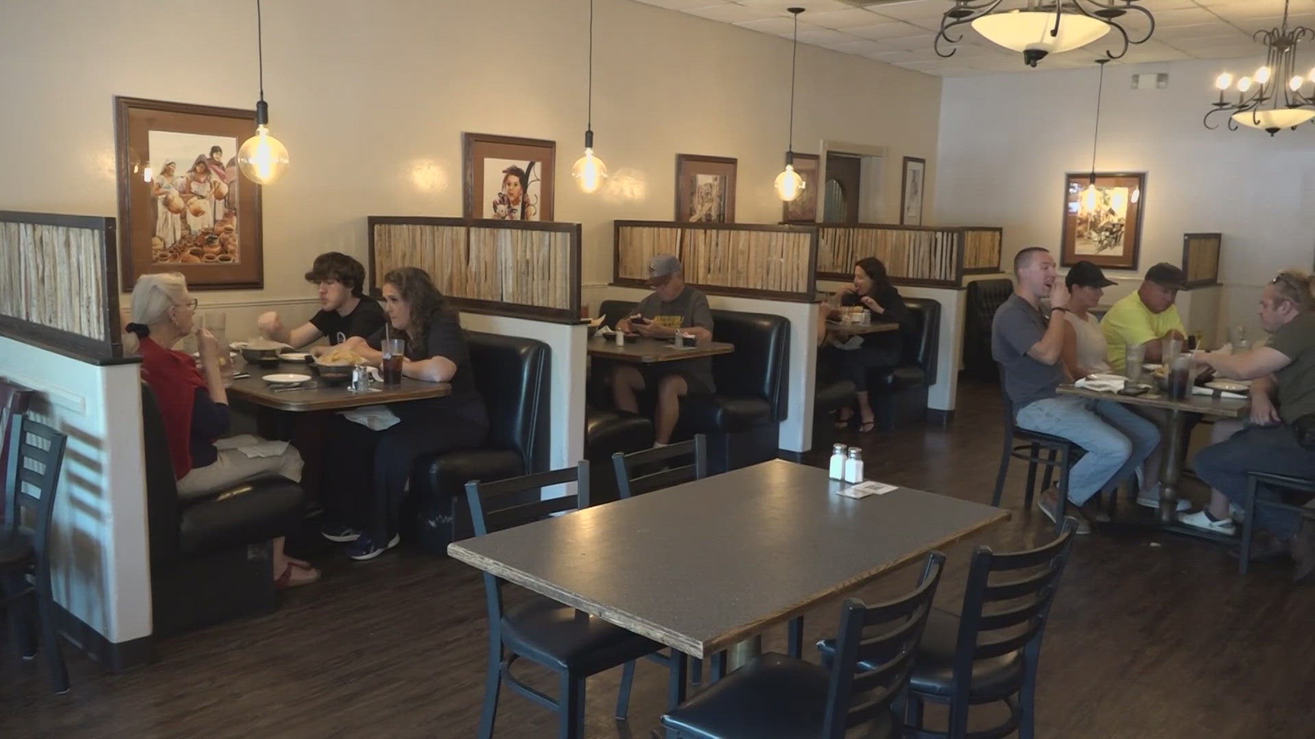 A popular Mexican food restaurant in Chandler is closing its doors for the final time this weekend. Jen Wahl has more on Serrano's.