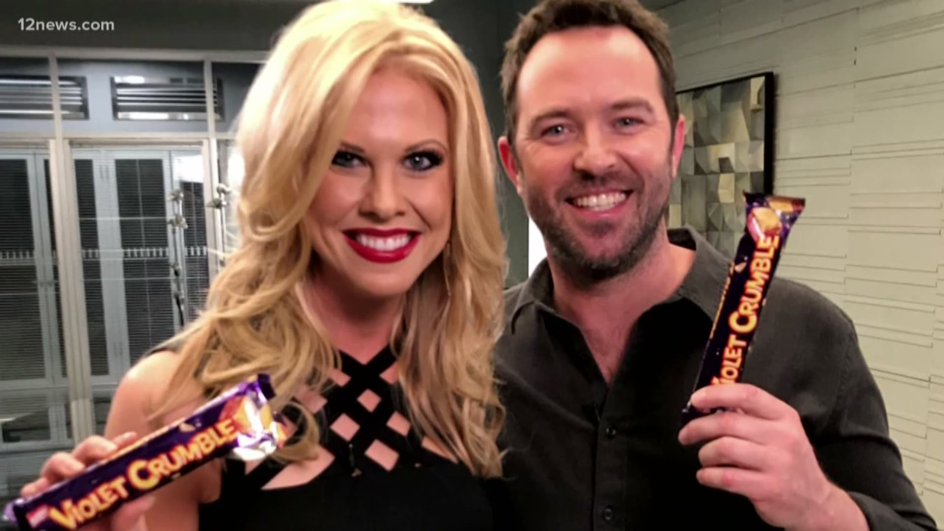 "Blindspot" star Sullivan Stapleton is an Australian native with a serious sweet tooth. 12 News' Krystle Henderson surprised him with his favorite Australian candy while visiting him on set.