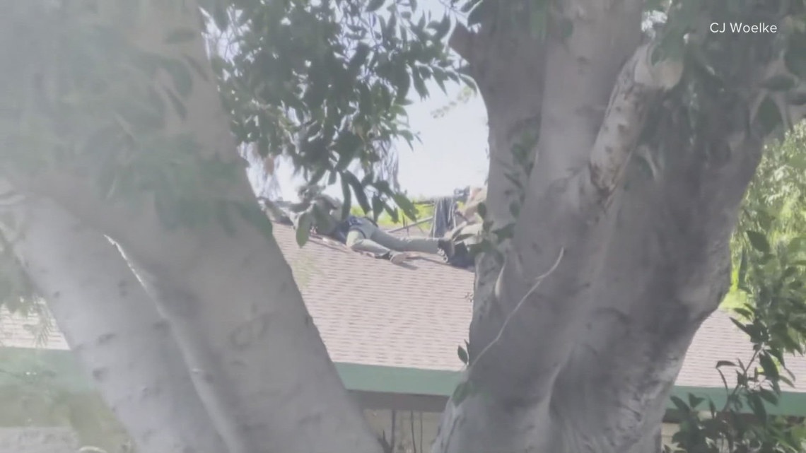 Man dead after shooting at Glendale police | 12news.com
