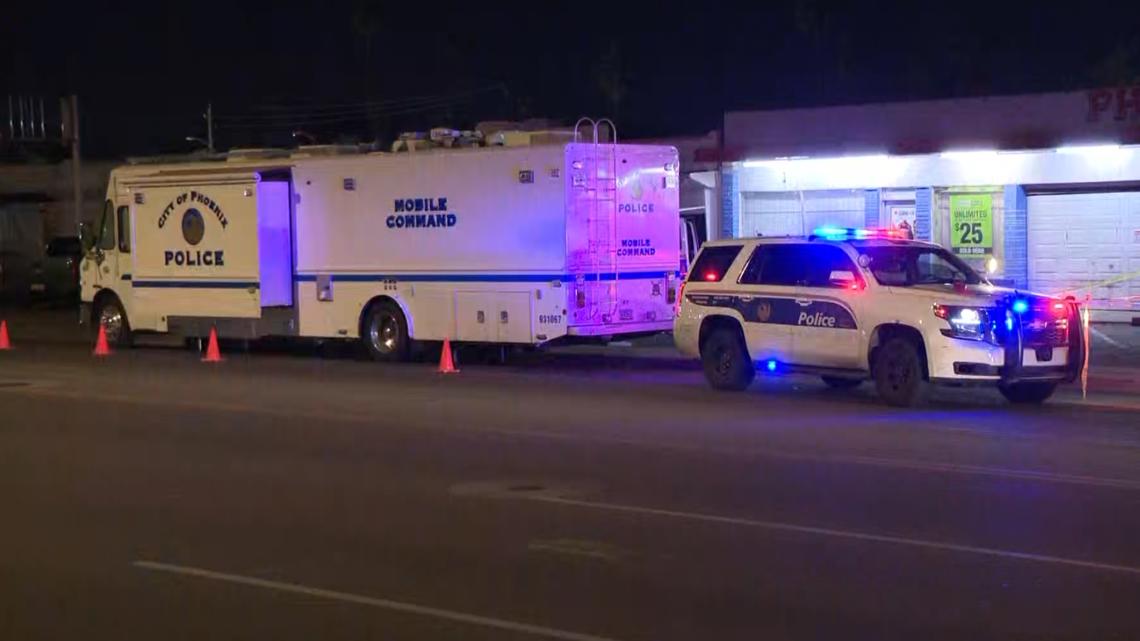 Deadly Stabbing In Central Phoenix Under Investigation | 12news.com