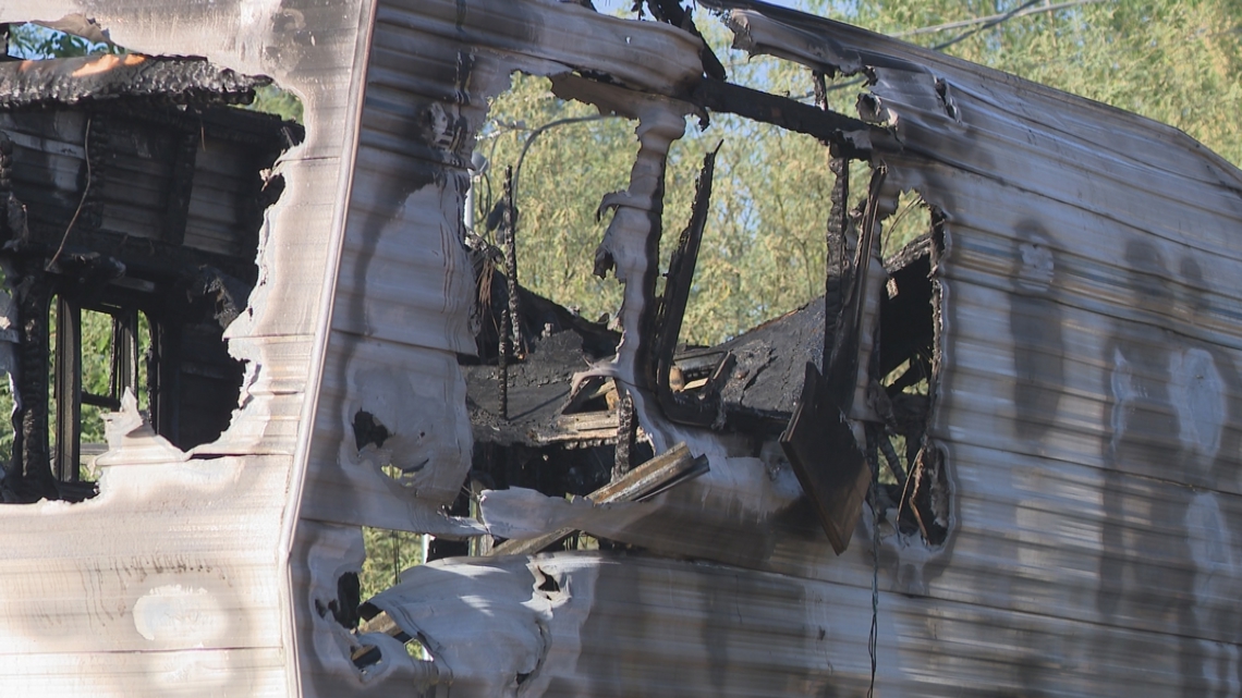 Jones Fire destroys RV community in Wickenburg, leaving dozens displaced