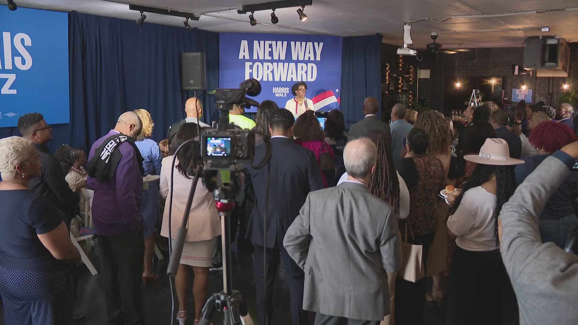 Clinton addressed an intimate crowd of local Black leaders as polling shows Trump making gains with young Black male voters.