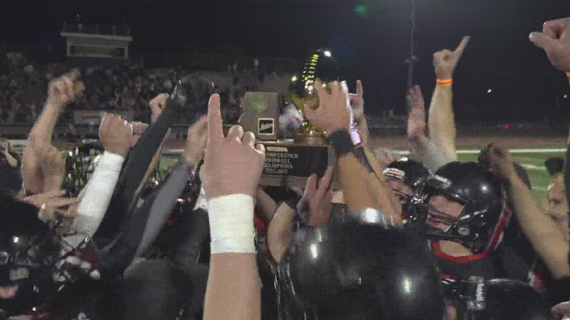 Mogollon won their 3rd straight Class 1A title game over Williams last weekend.