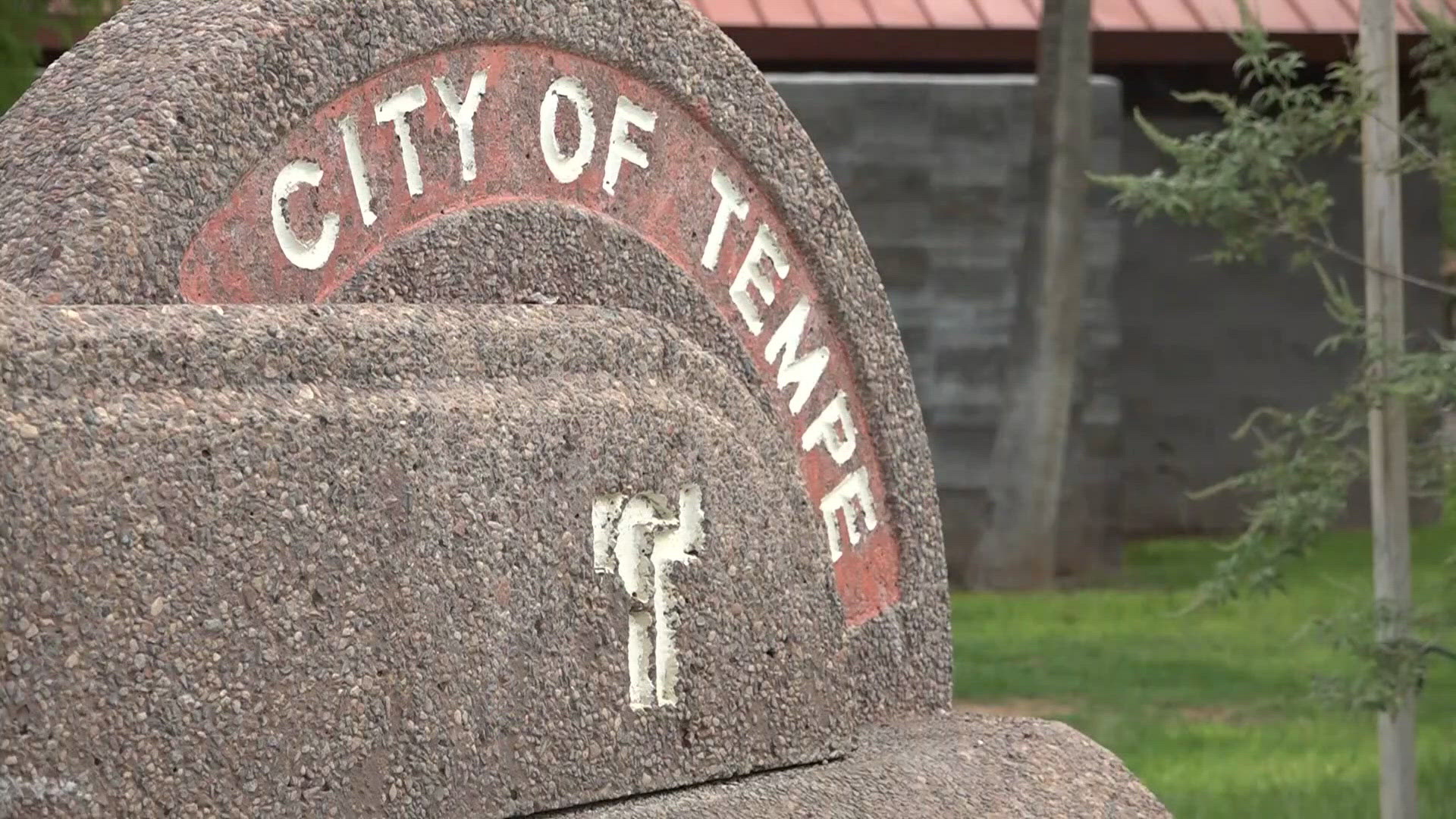 Tucson woman sues Tempe after arrest over 'Game of Thrones' GIF posted ...