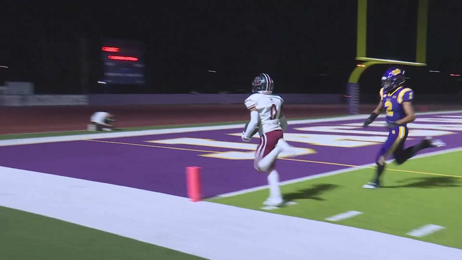 12Sports journalist Jake Garcia brings us the highlights from 2 games, Red Mountain's win over Mesa and Highlight's win over Shadow Ridge. Watch the highlights above