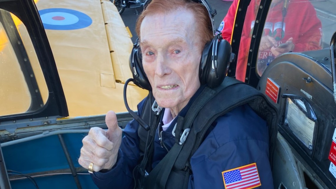 Lembaga nonprofit Valley membawa penyintas Pearl Harbor dengan penerbangan gratis untuk ulang tahunnya yang ke-100