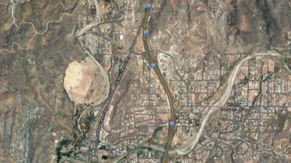 Fire crews put out brush fire off I17 in Black Canyon City