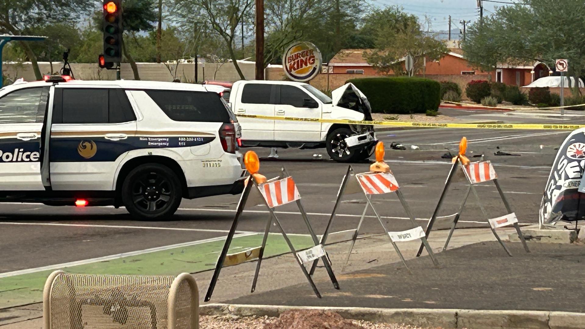 4 people injured after hit-and-run crash in south Phoenix