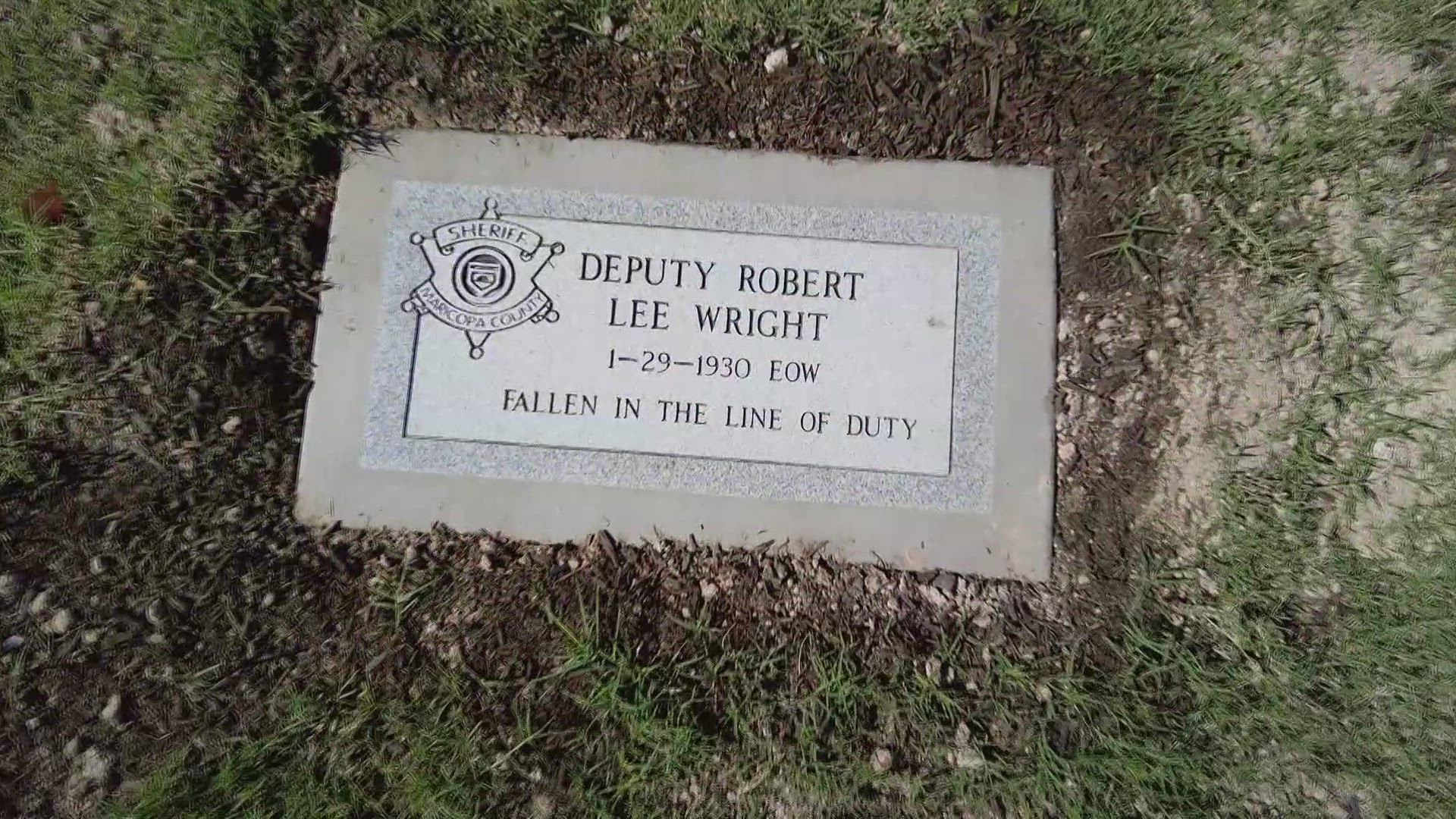 Deputy Robert Lee Wright was previously buried an unmarked grave in Mesa after dying in the line of duty.