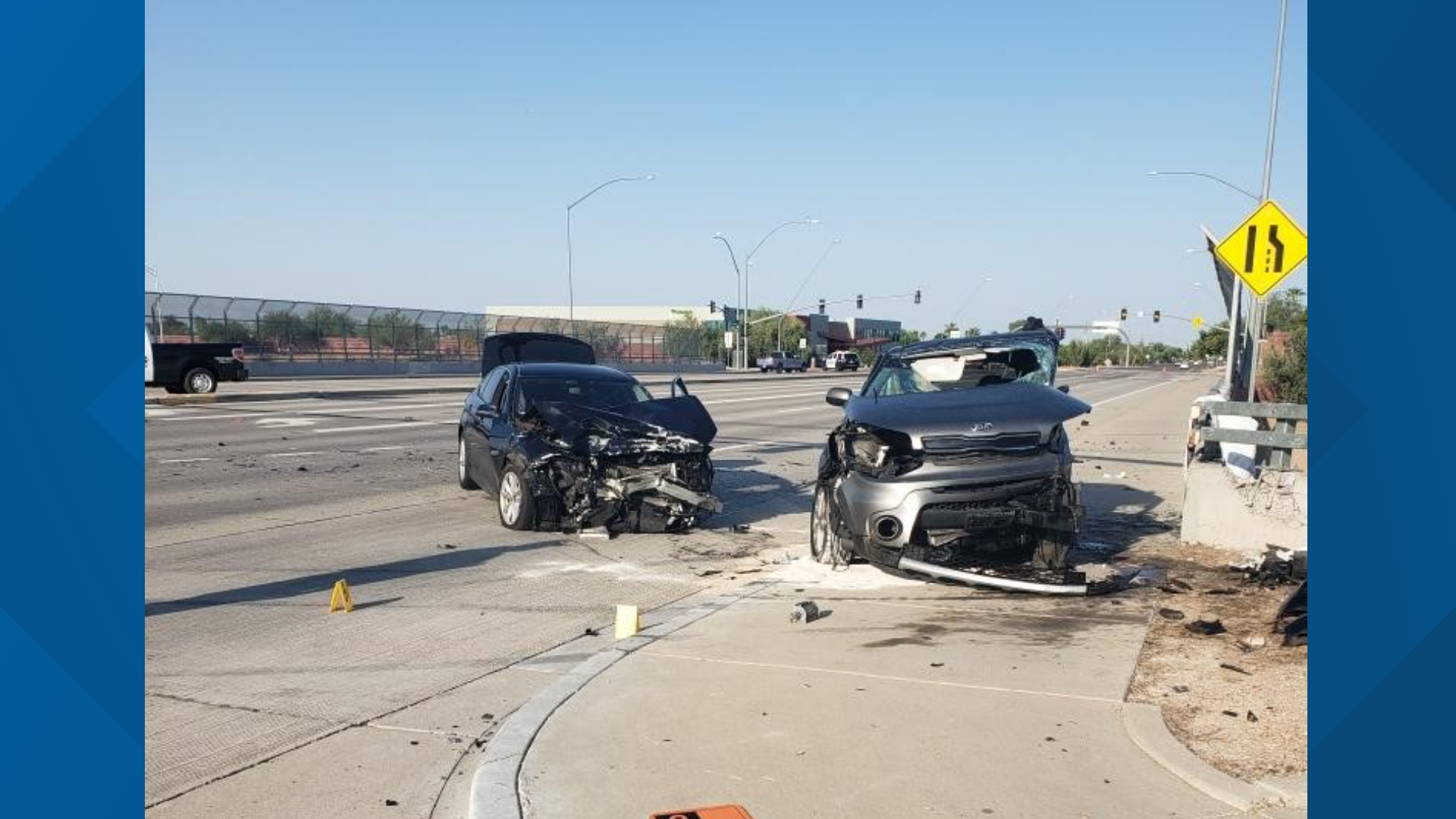 Person dead after crash near Broadway Road and Loop 202 exit in Mesa ...