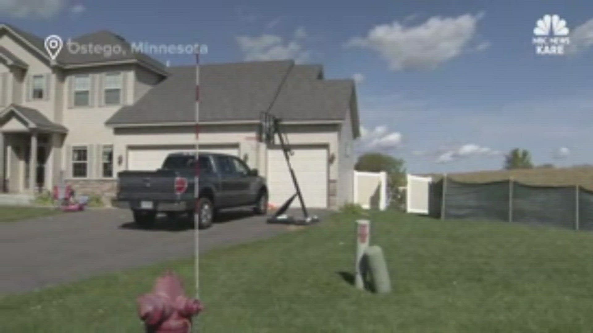 Minnesota man home grown carrot lands him a spot in the Guinness World Record.