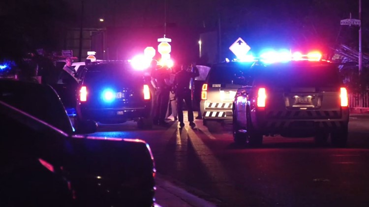 Suspect in custody after shooting at DPS troopers in Phoenix, officials say