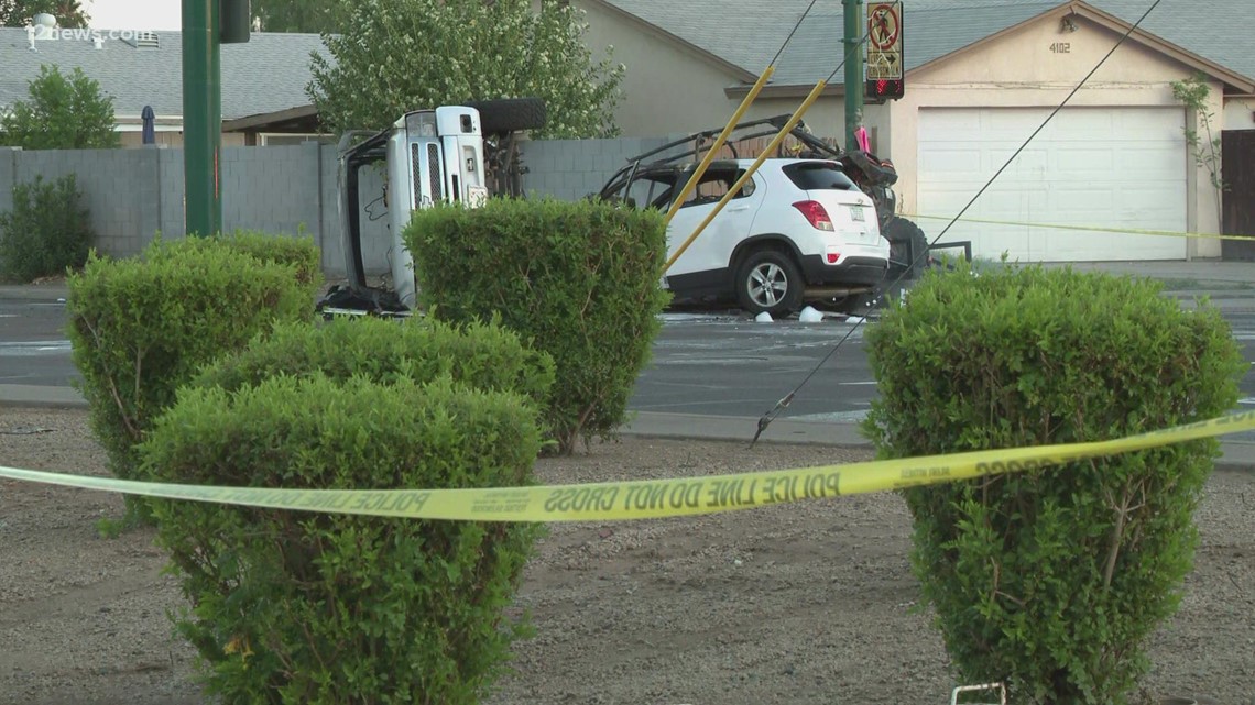 Firefighters: 1 dead 7 hospitalized after two vehicle crash 12news com