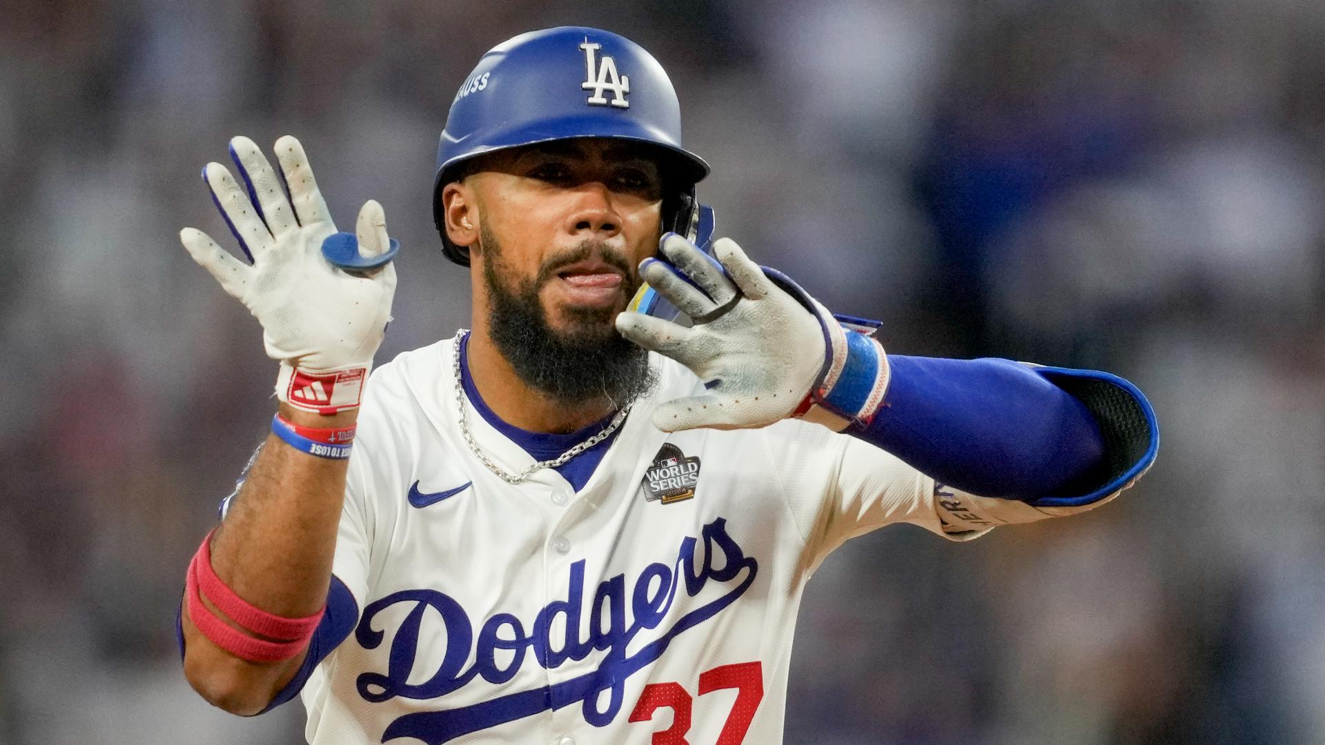 Los Dodgers mantuvieron a raya a la ofensiva de los Yankees y ahora los californianos toman ventaja en la Serie Mundial con marca de 2-0.