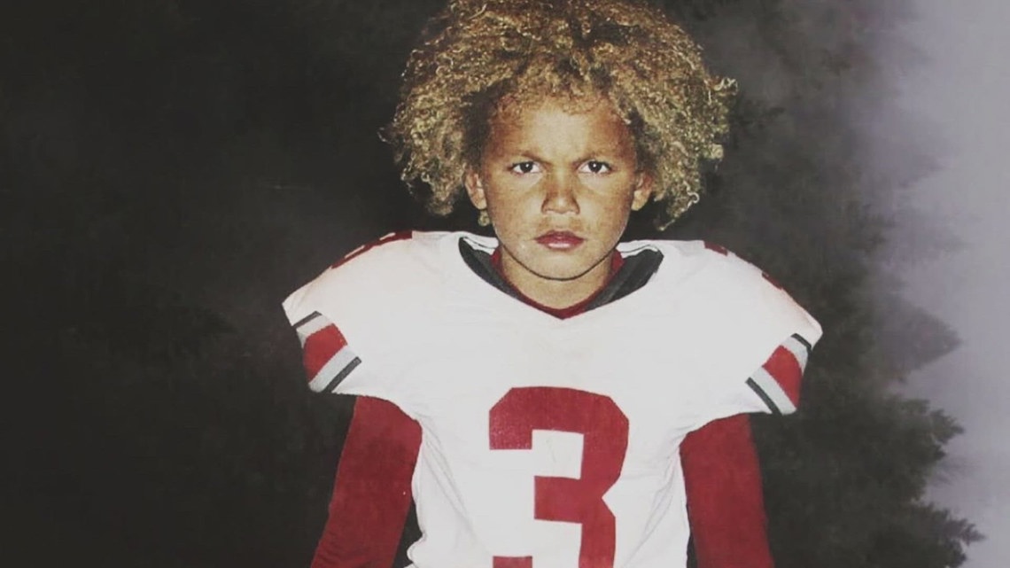 Valley teen forced to play on girls' sports team after clerical error | 12news.com