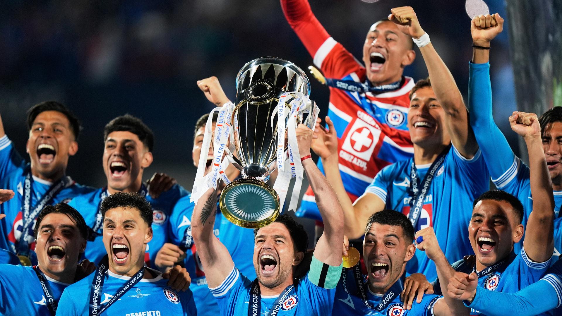 Cruz Azul Gana 5 0 Y Obtiene La Copa De Campeones De La Concacaf Cruz Azul Gana 5 0 Y Obtiene La Copa De Campeones De La Concacaf