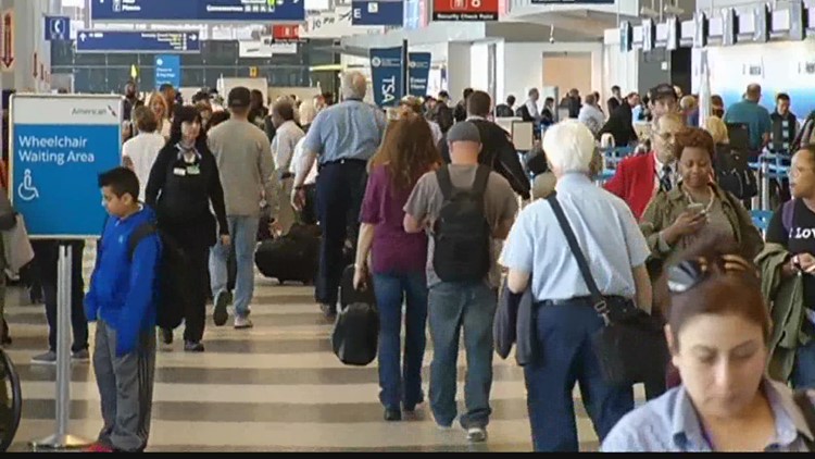 Here's what to expect for Memorial Day travel at Phoenix's Sky Harbor