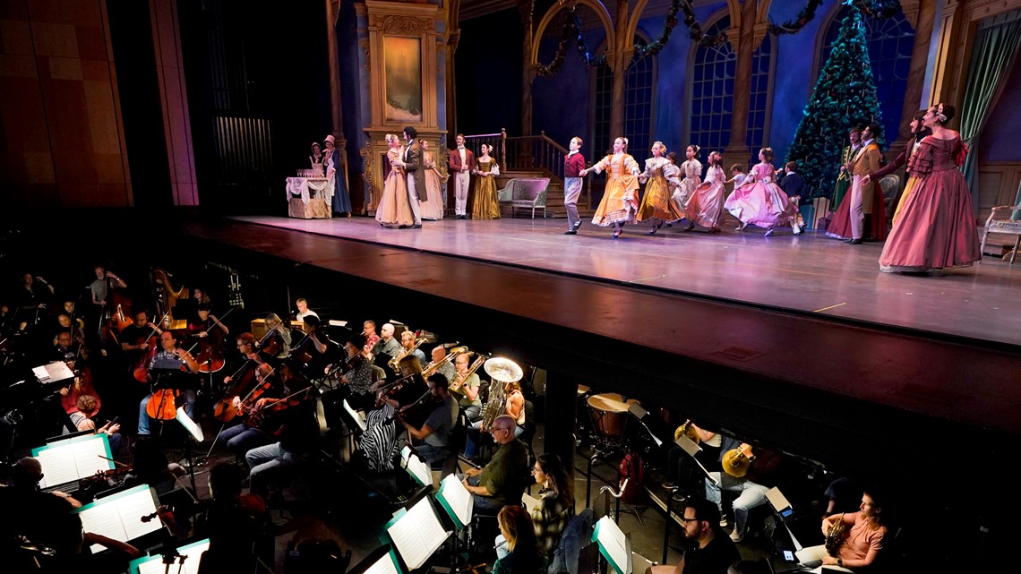 Live musicians for Nutcracker brings tradition to Ballet Arizona