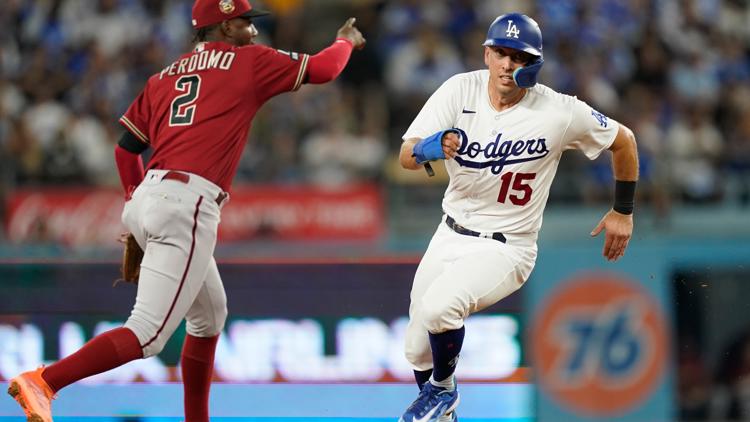 Dodgers fall to Braves 8-7