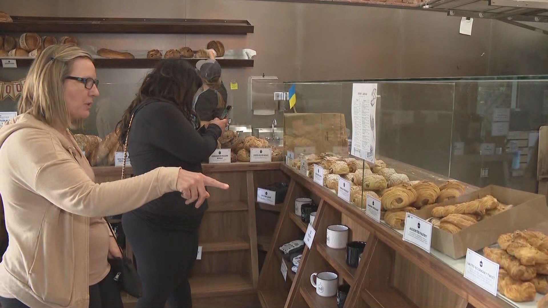 A bakery in Mesa is feeding Ukrainian soldiers as they fight for their freedom from Russia's invasion. Proof Bread is raising money for Bake House Bakery in Kyiv.