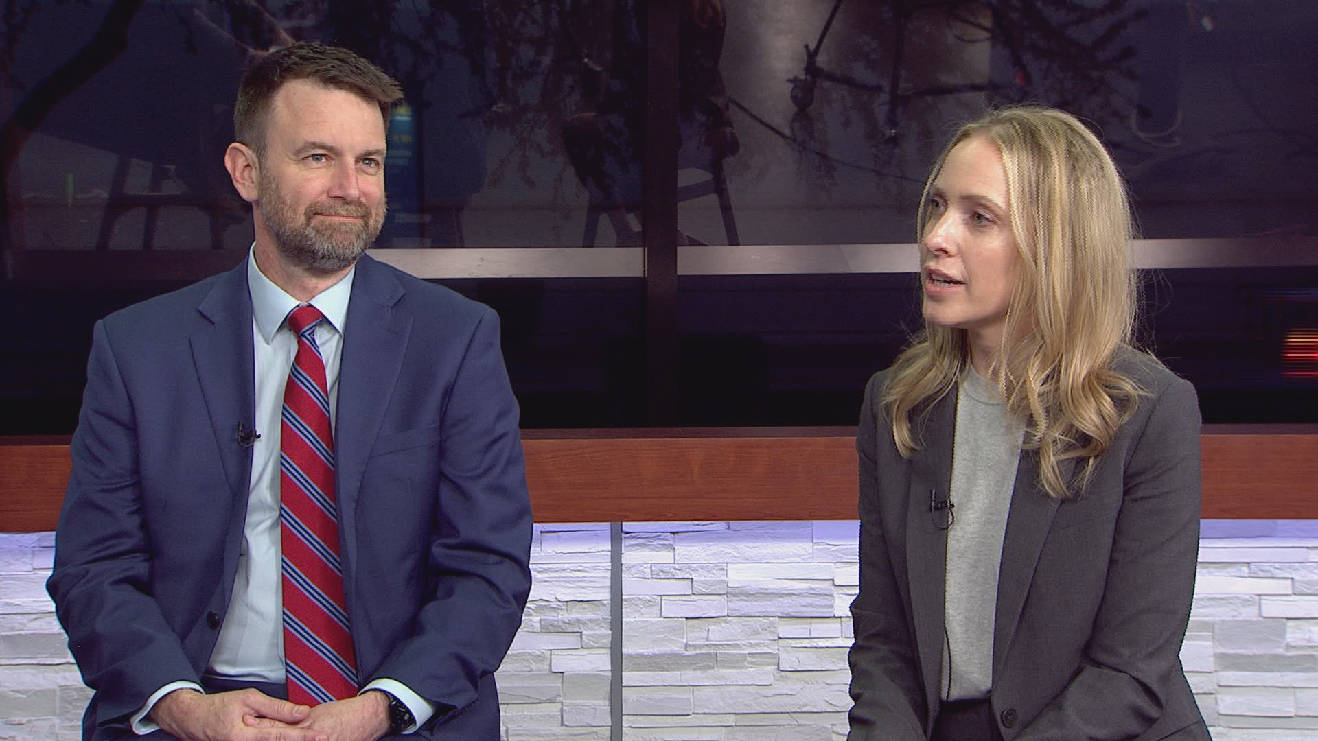 12News Political Insider Brahm Resnik sits with Mark Kokanovich and Michelle Hogan discuss the latest updates in the 'fake electors' case in Arizona.