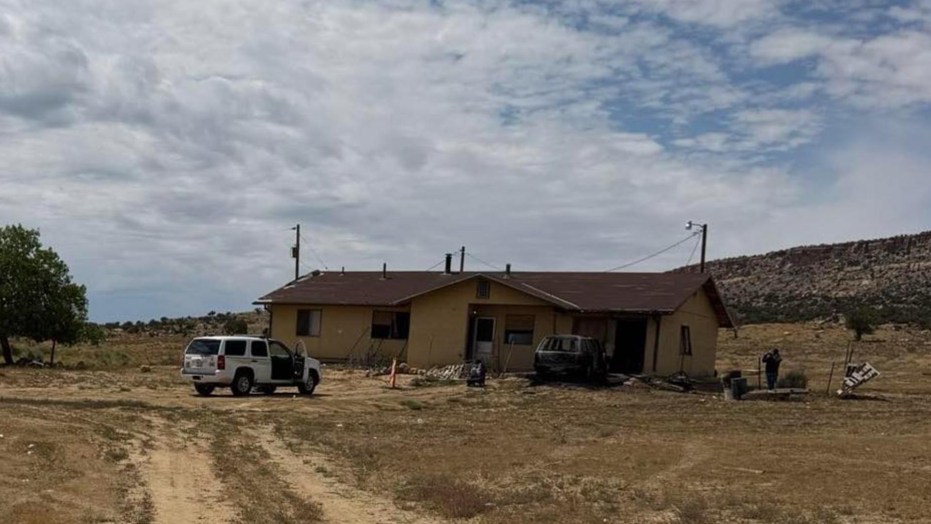 Man killed after pointing gun at Navajo police officers | 12news.com