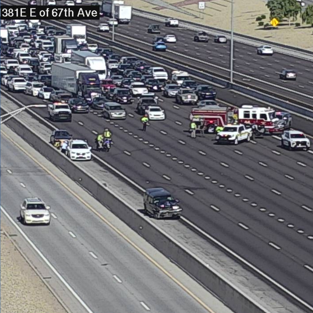 Crash on I-10 blocks eastbound lanes near 67th Avenue | 12news.com