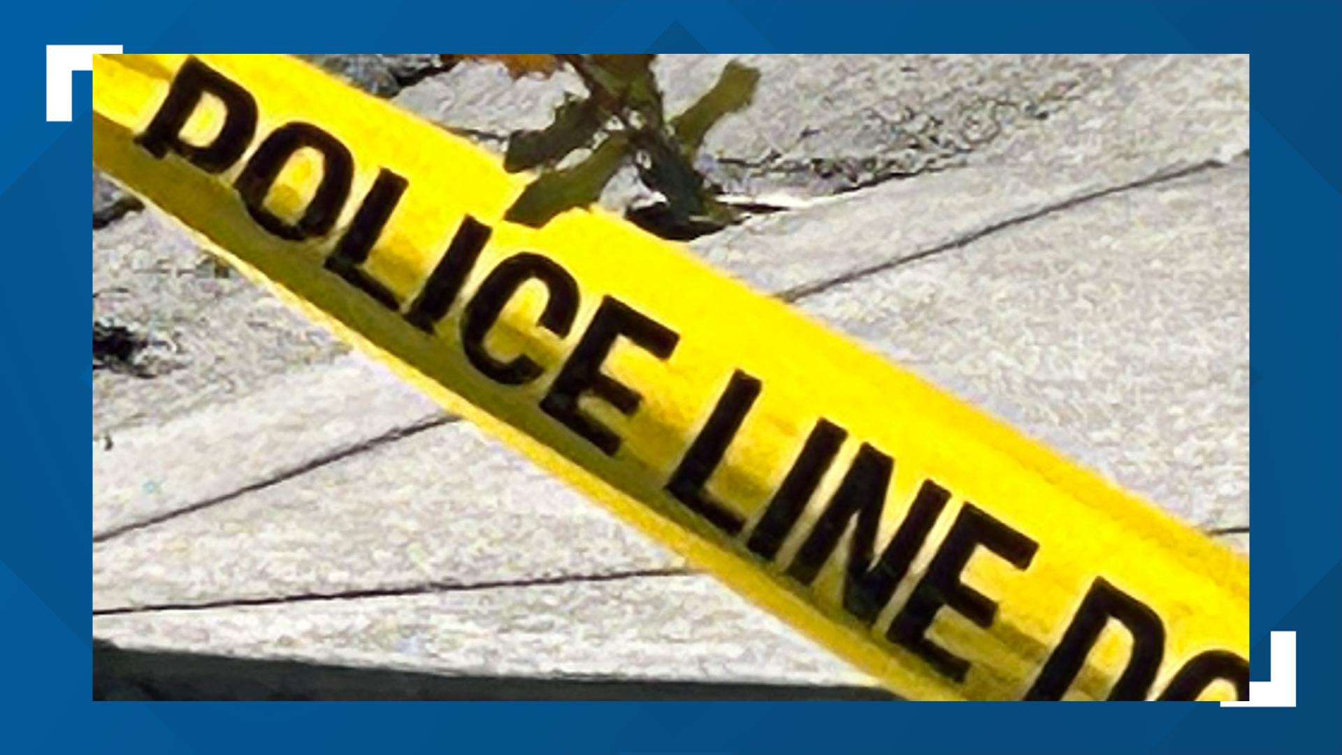 PD: 1 dead after shooting near 22nd Avenue and Camelback Road | 12news.com